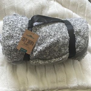 Sherpa Blanket